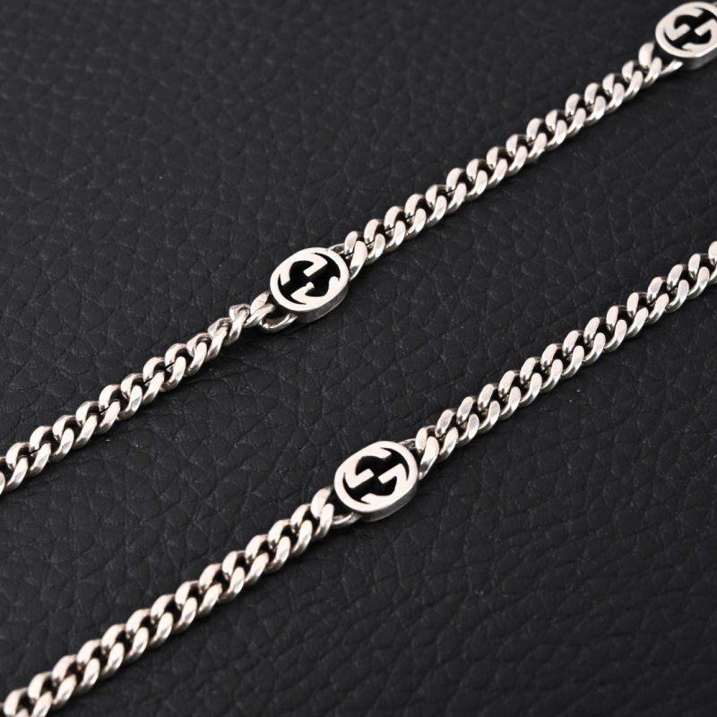 Gucci Double G Interlocking Silver Chain Necklace 68cm view