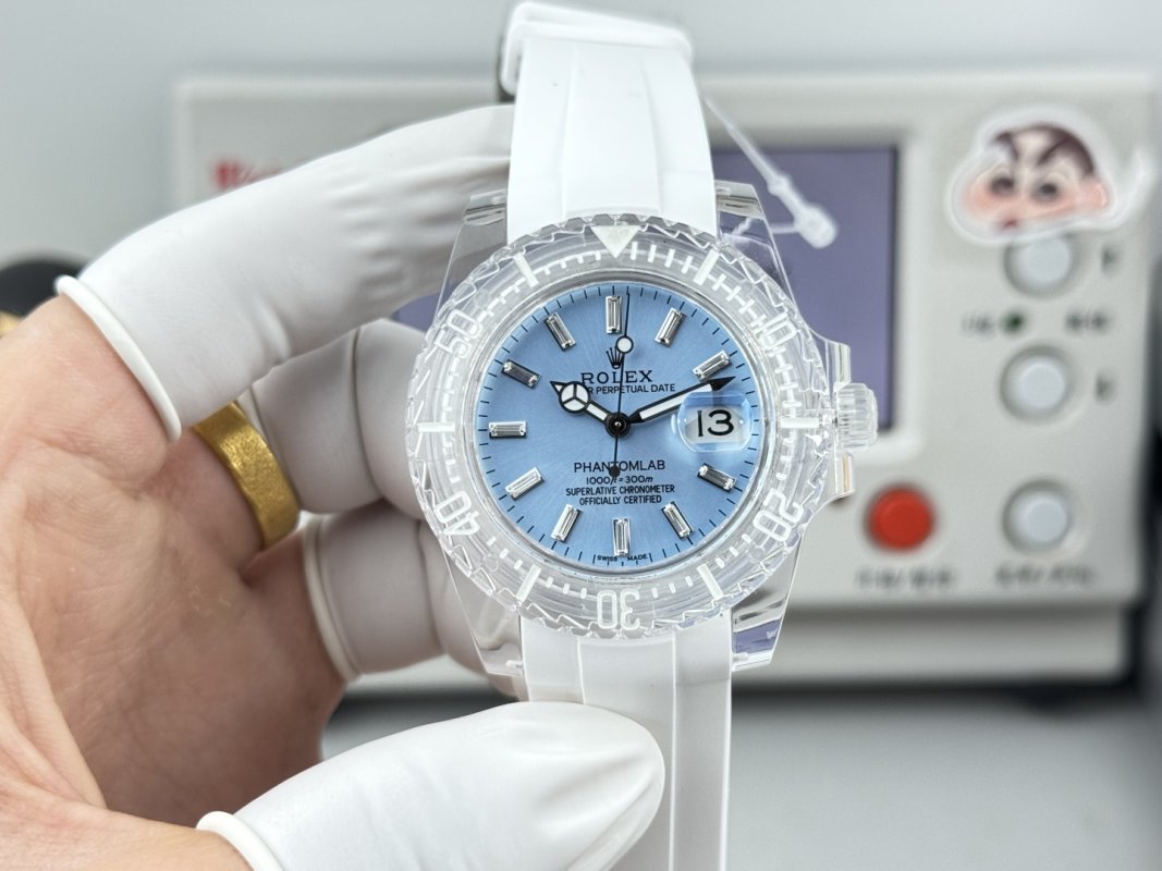 Rolex Submariner Crystal Ice Blue 40mm UA Replica Watch view
