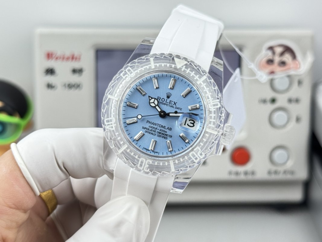 Rolex Submariner Crystal Ice Blue 40mm UA Replica Watch view