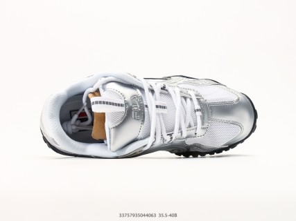 Fila Pebble Low Top Running Shoe White Silver Black view 3
