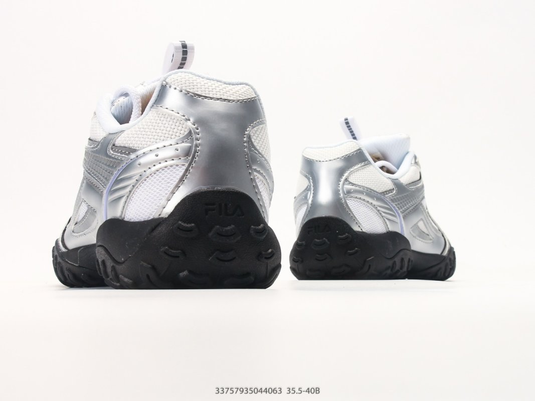 Fila Pebble Low Top Running Shoe White Silver Black view