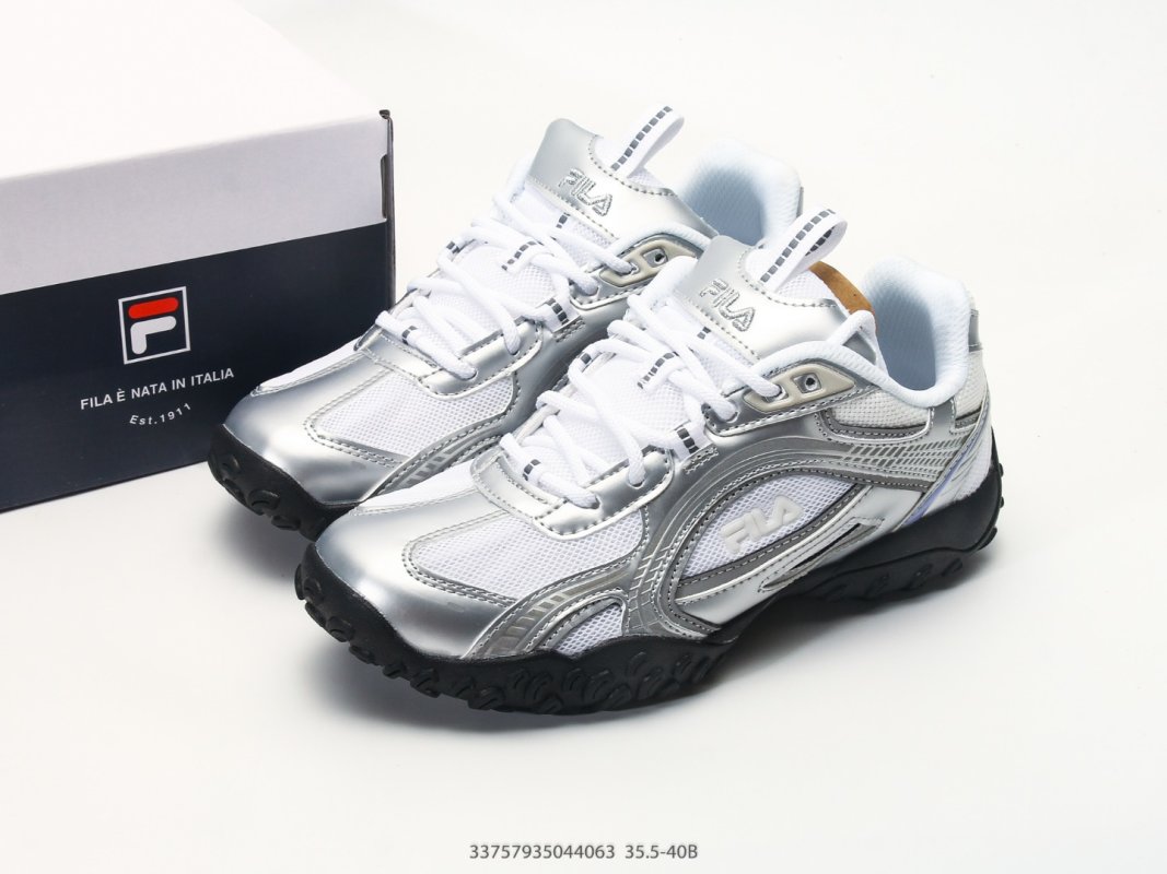 Fila Pebble Low Top Running Shoe White Silver Black view