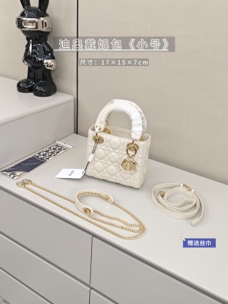 Coach Signature Jacquard Shoulder Bag Cream view 8