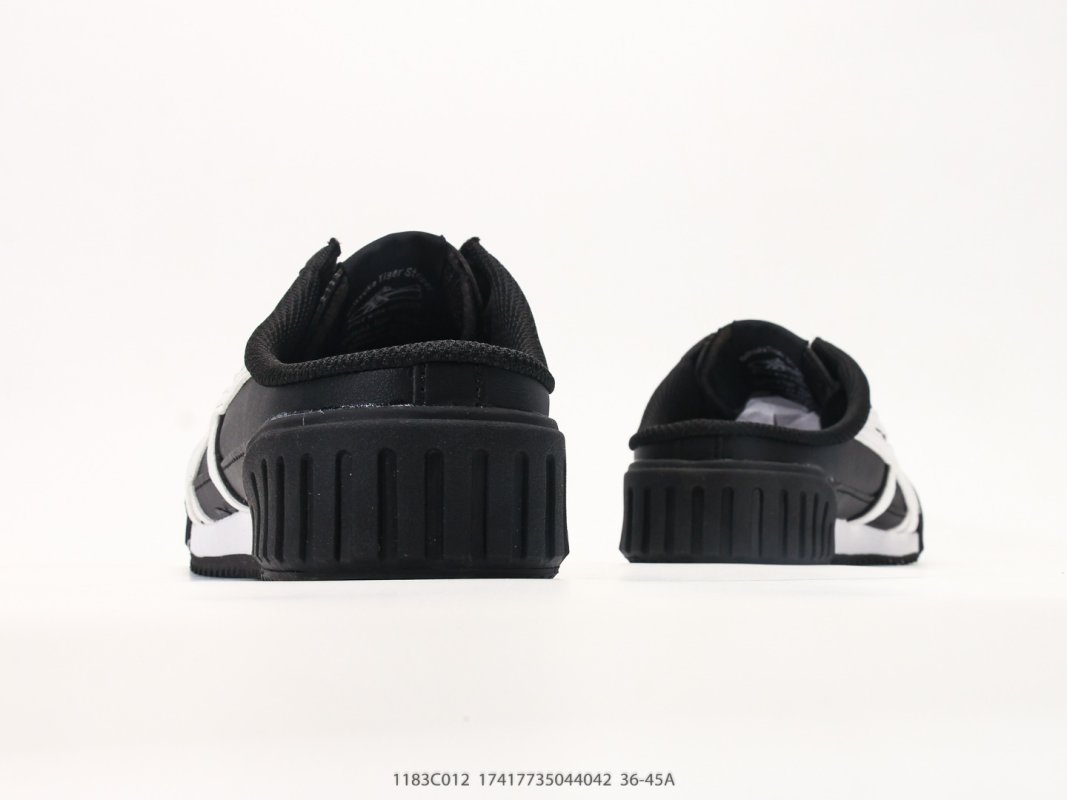Onitsuka Tiger Mexico Mid Runner Black White Sabot Slip-On view
