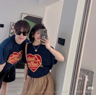 Louis Vuitton LV Logo T-Shirt Black Red Yellow view 2