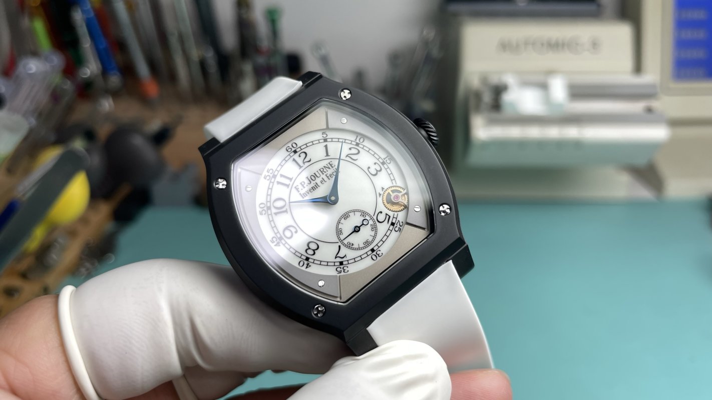 F.P. Journe Élégante 48mm Titanium Flat Tortue White Dial UA Replica view