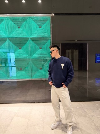 Ami Paris Heart Logo Crewneck Sweater Navy view 10