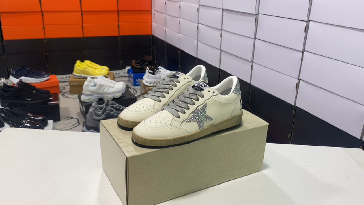 Golden Goose S-Star Cream Silver Glitter Distressed Sneaker