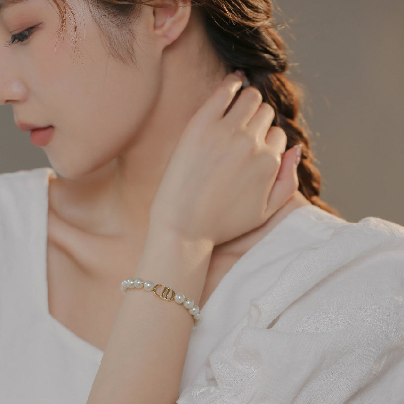 Dior CD Pearl Bracelet - Vintage Gold & Pearl Design view