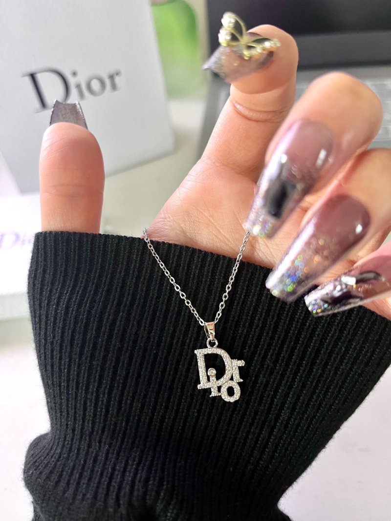 Dior CD Letter Pendant Necklace - Silver Tone