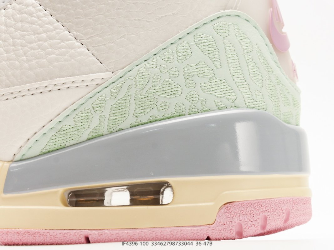 Jordan Air Jordan 3 Retro Sail Jade Aura IF4396-100 Sneaker view