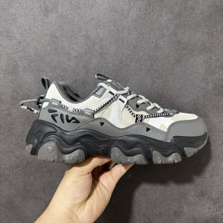 FILA Claw 5.0 Low-Top Dad Sneaker White Grey view 2