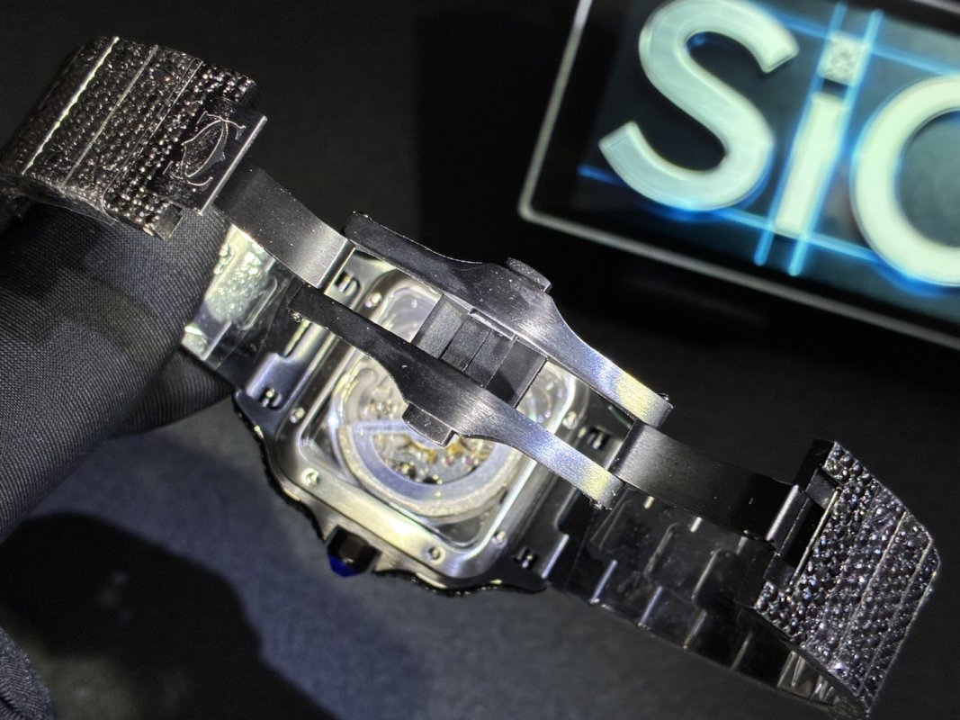 Cartier Santos Full Diamond Moissanite Replica Watch view