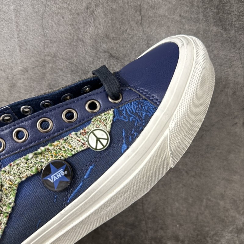 Vans Old Skool 36 LX Navy Graffiti Patch Vintage view