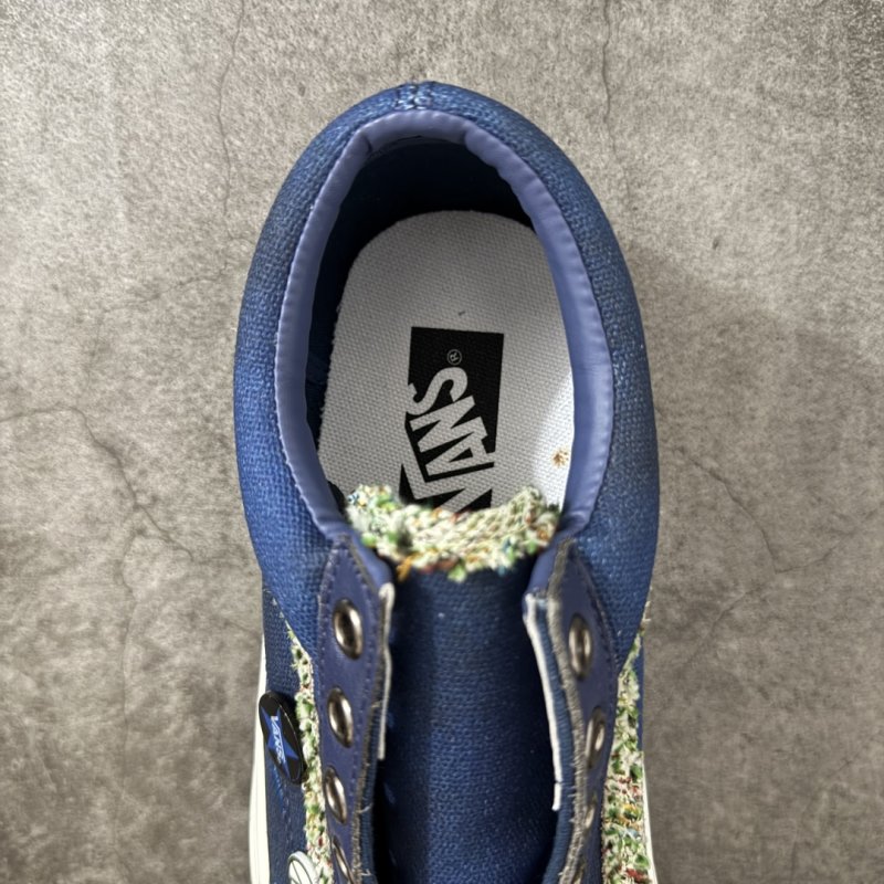 Vans Old Skool 36 LX Navy Graffiti Patch Vintage view