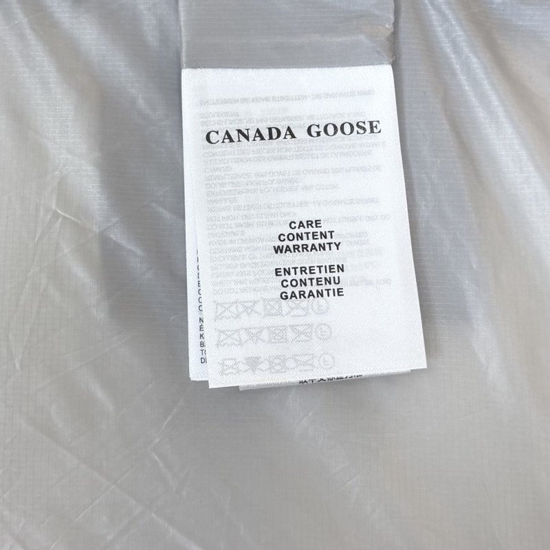 Canada Goose Puffer Parka Grey White Red Label UA Replica view