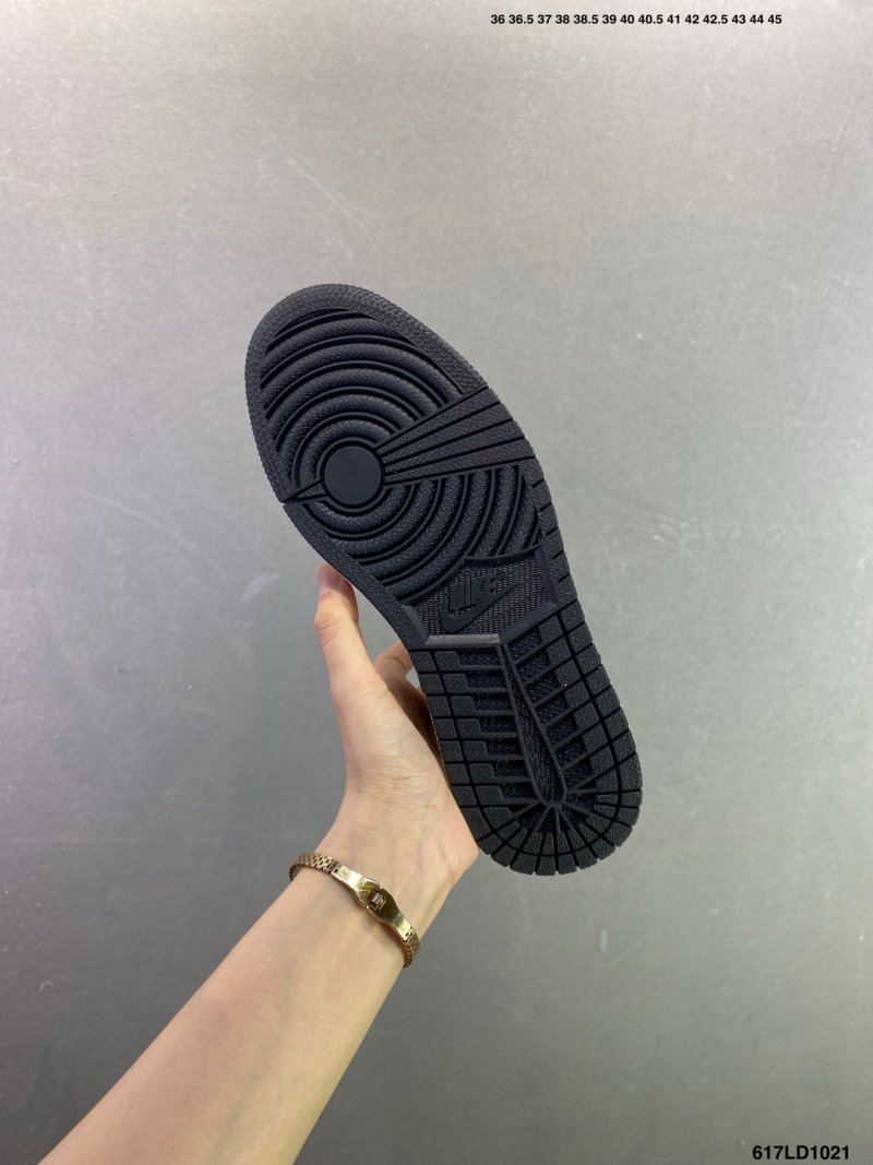 Jordan Air Jordan 1 Low White Black Custom Colorway Replica view