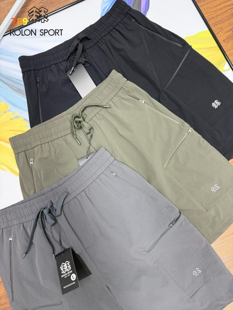 Kolon Sport Three-Pocket Outdoor Shorts - Olive Green view