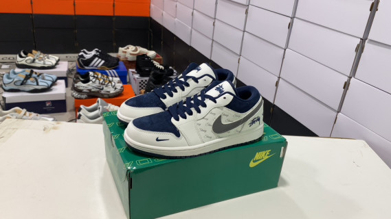 Jordan Air Jordan 1 Low Navy Sail Custom Colorway