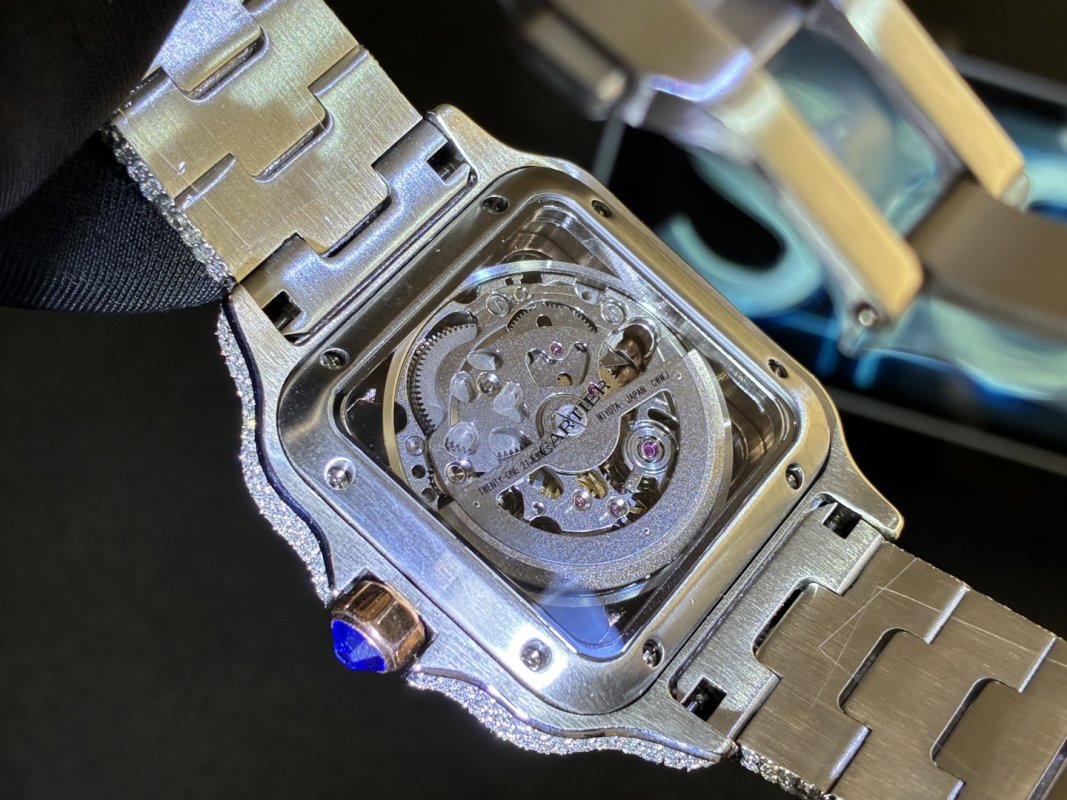 Cartier Santos Full Diamond Moissanite Watch Replica - D Color VVS view