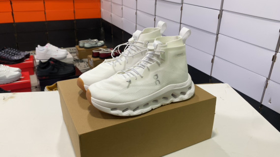 On Cloudtilt High White Collaborative Sneaker