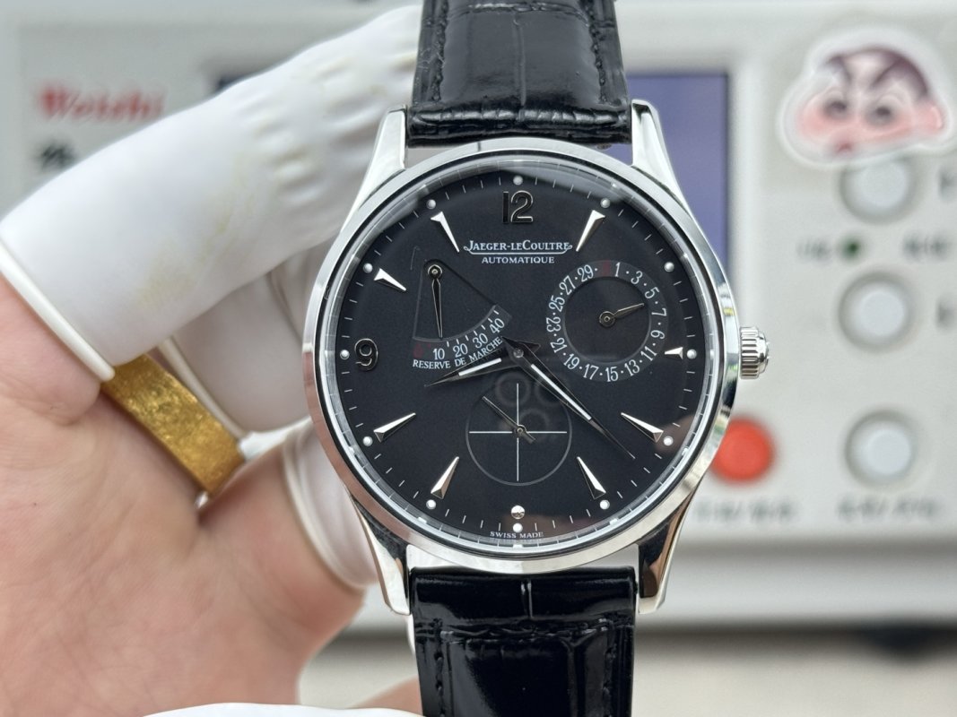 Jaeger-LeCoultre Master Ultra Thin Reserve de Marche Black Dial 39mm view
