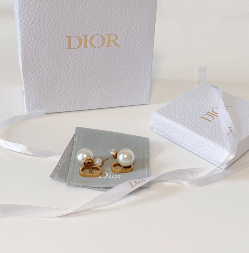 Dior Baby Pearl Drop Earrings Gold Vintage view
