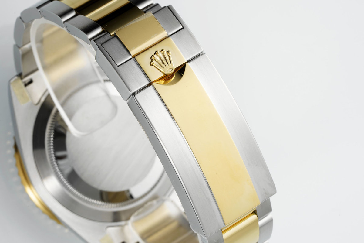 Rolex Submariner 41mm Two-Tone Blue Dial Replica Watch view