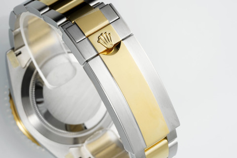 Rolex Submariner 41mm Two-Tone Blue Dial Replica Watch view 5