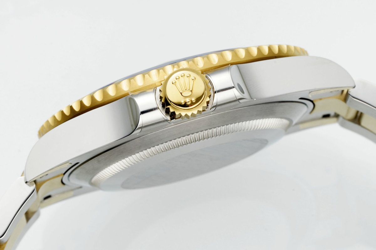 Rolex Submariner 41mm Two-Tone Blue Dial Replica Watch view