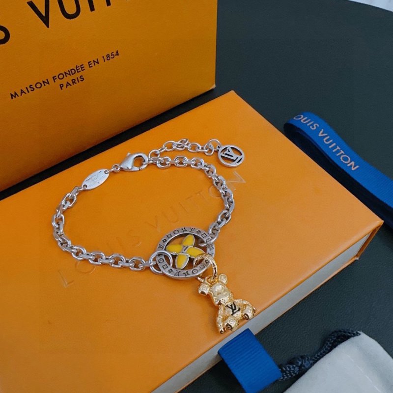 LV Cuban Chain Link Bracelet Silver - Replica 1:1 UA view