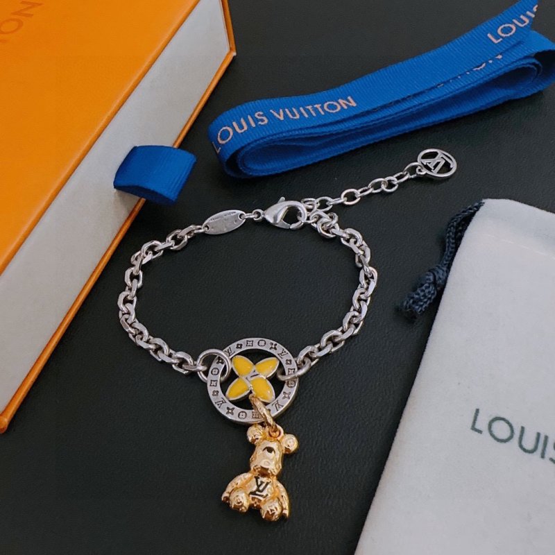 LV Cuban Chain Link Bracelet Silver - Replica 1:1 UA view