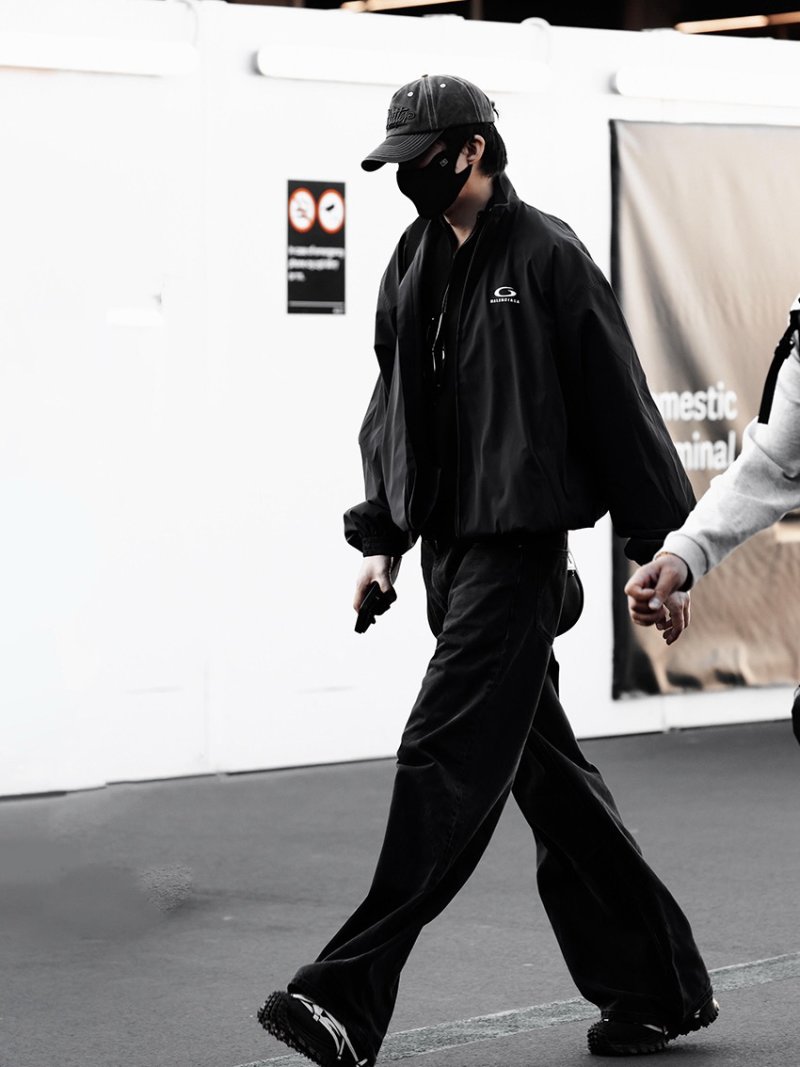 Balenciaga Logo Windbreaker Black White view