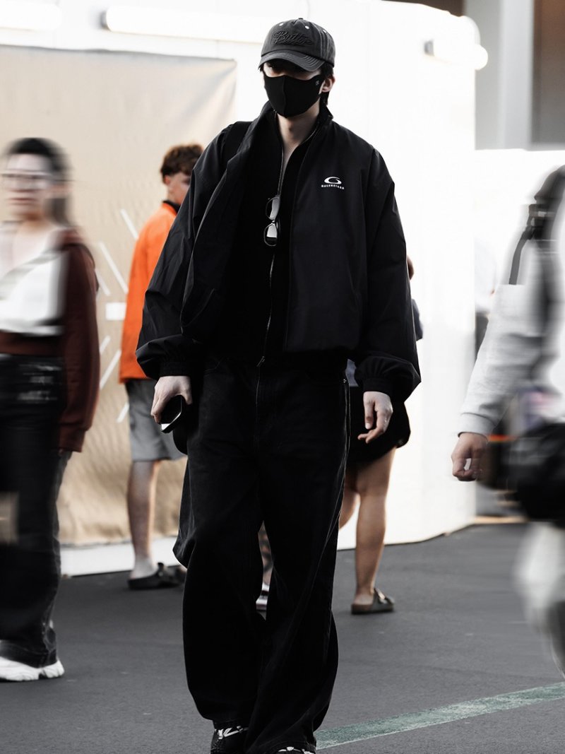 Balenciaga Logo Windbreaker Black White view