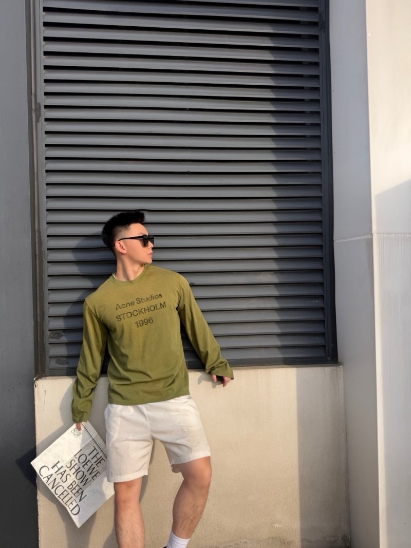 Acne Studios Stockholm 1996 Graphic Crew Sweatshirt Olive view