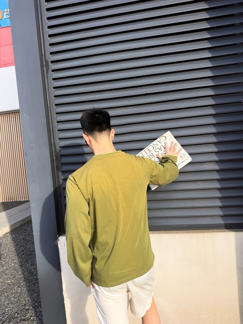 Acne Studios Stockholm 1996 Graphic Crew Sweatshirt Olive view