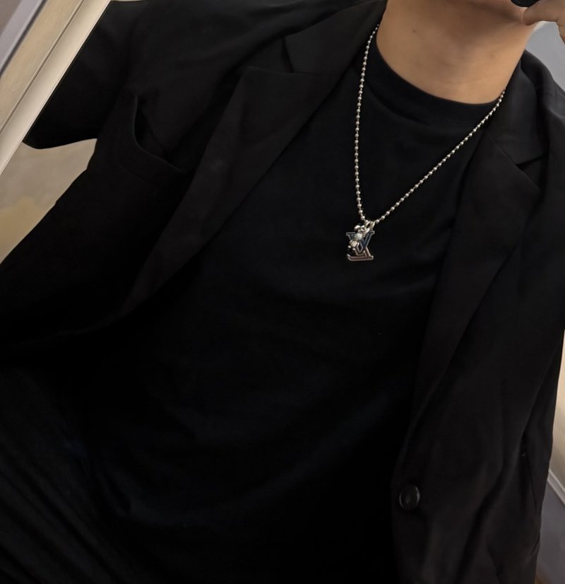 Louis Vuitton LV Monogram Silver Chain Necklace - Vintage Punk Style view