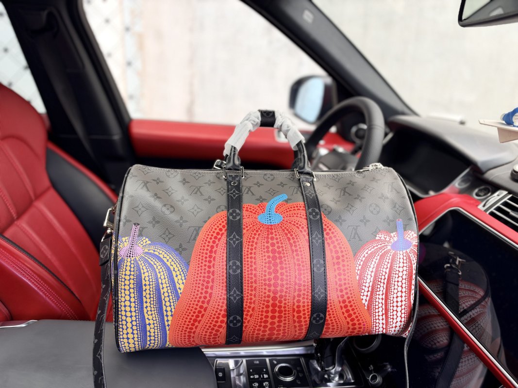 Louis Vuitton Keepall 45 x Yayoi Kusama Pumpkin Monogram Travel Bag view