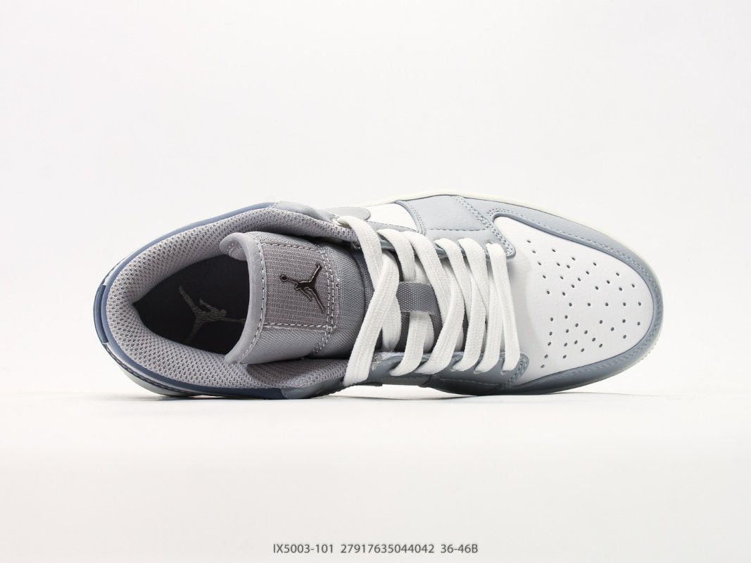 Jordan Air Jordan 1 Low Grey Navy White view