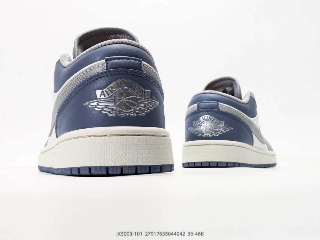 Jordan Air Jordan 1 Low Grey Navy White view