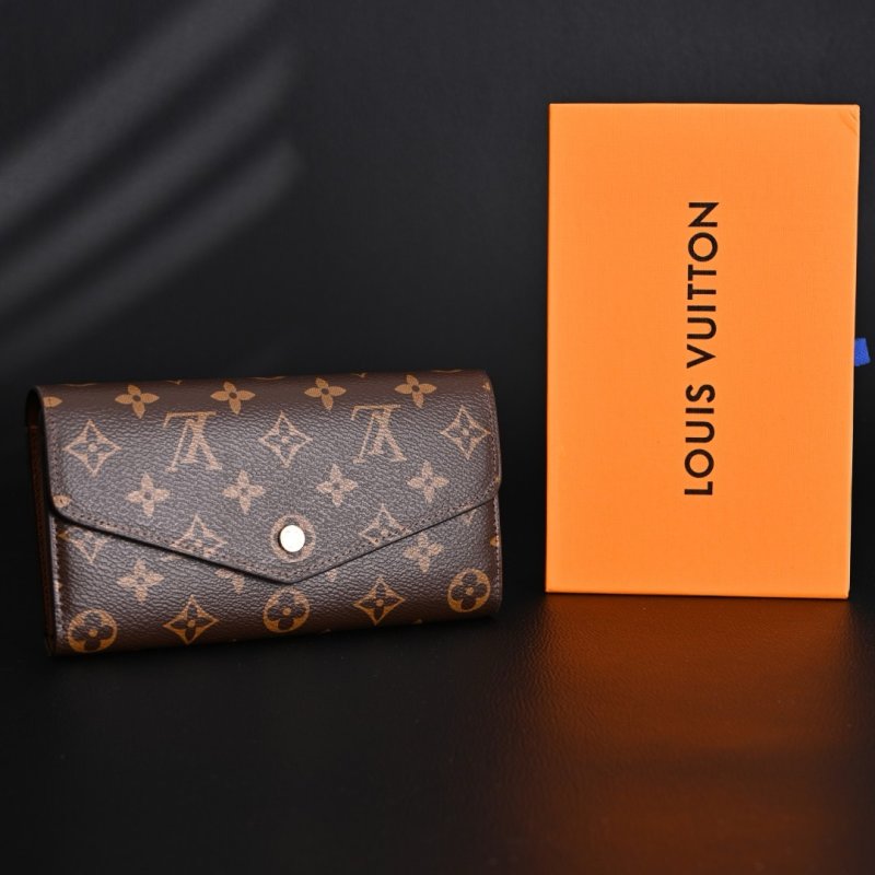 Louis Vuitton Sarah Monogram Canvas Long Wallet Replica view