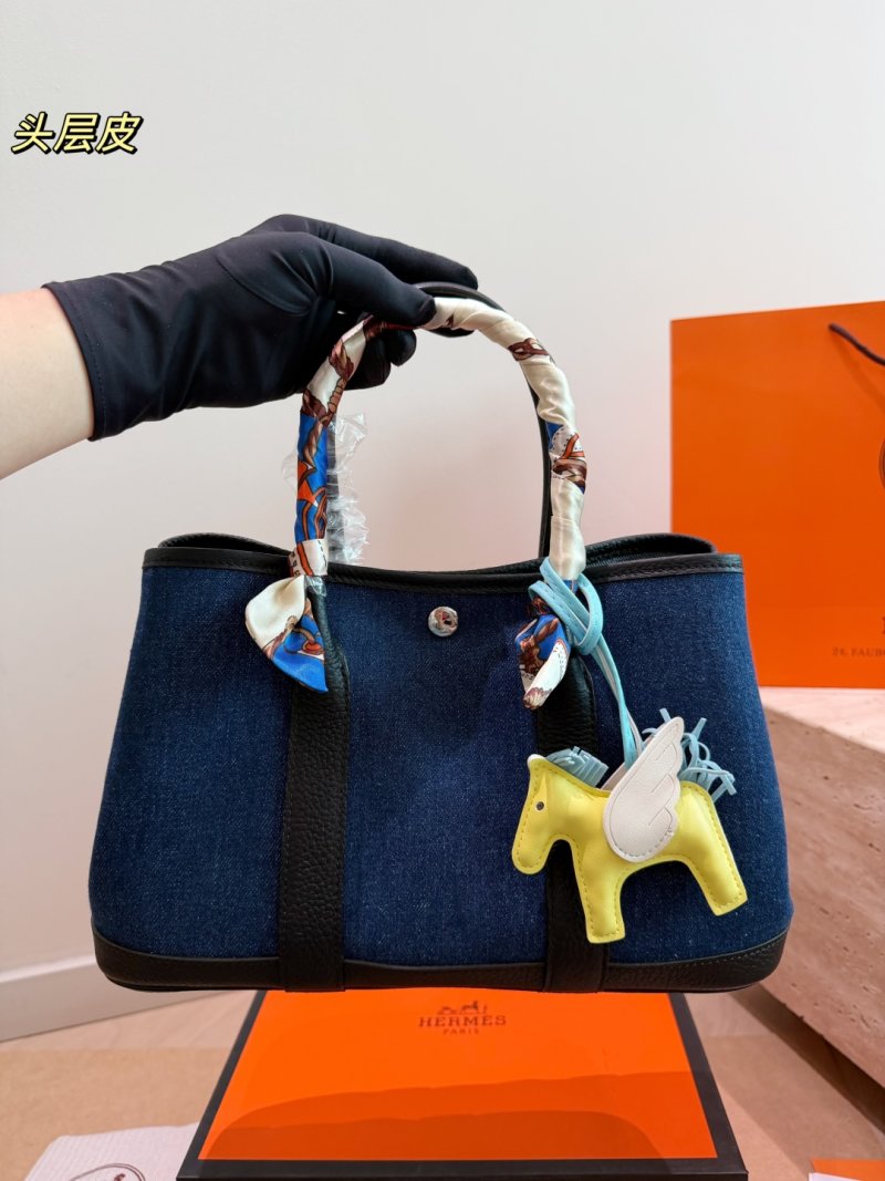 Hermès Garden Party 30 Navy Canvas UA Replica Handbag view