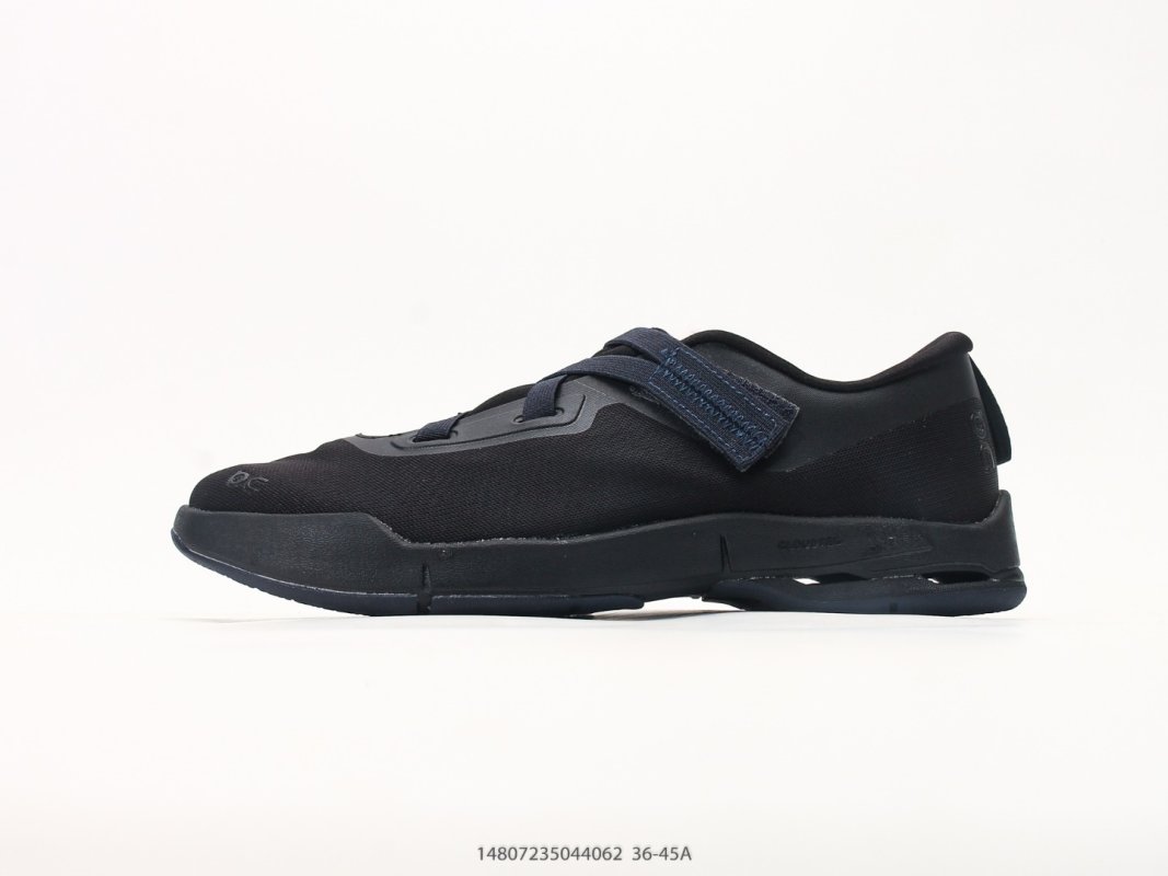On Cloudnova Moon Black Hiking Running Sneaker