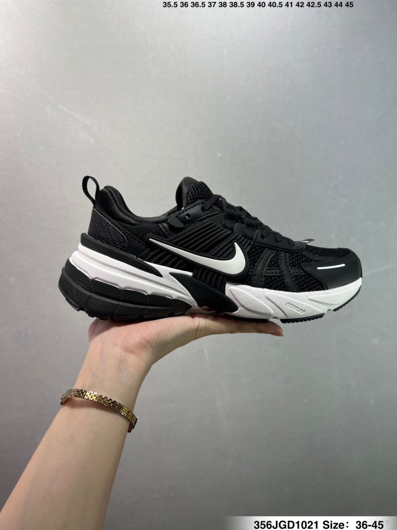 Nike V2K Runtekk Black White Low-Top Running Shoe