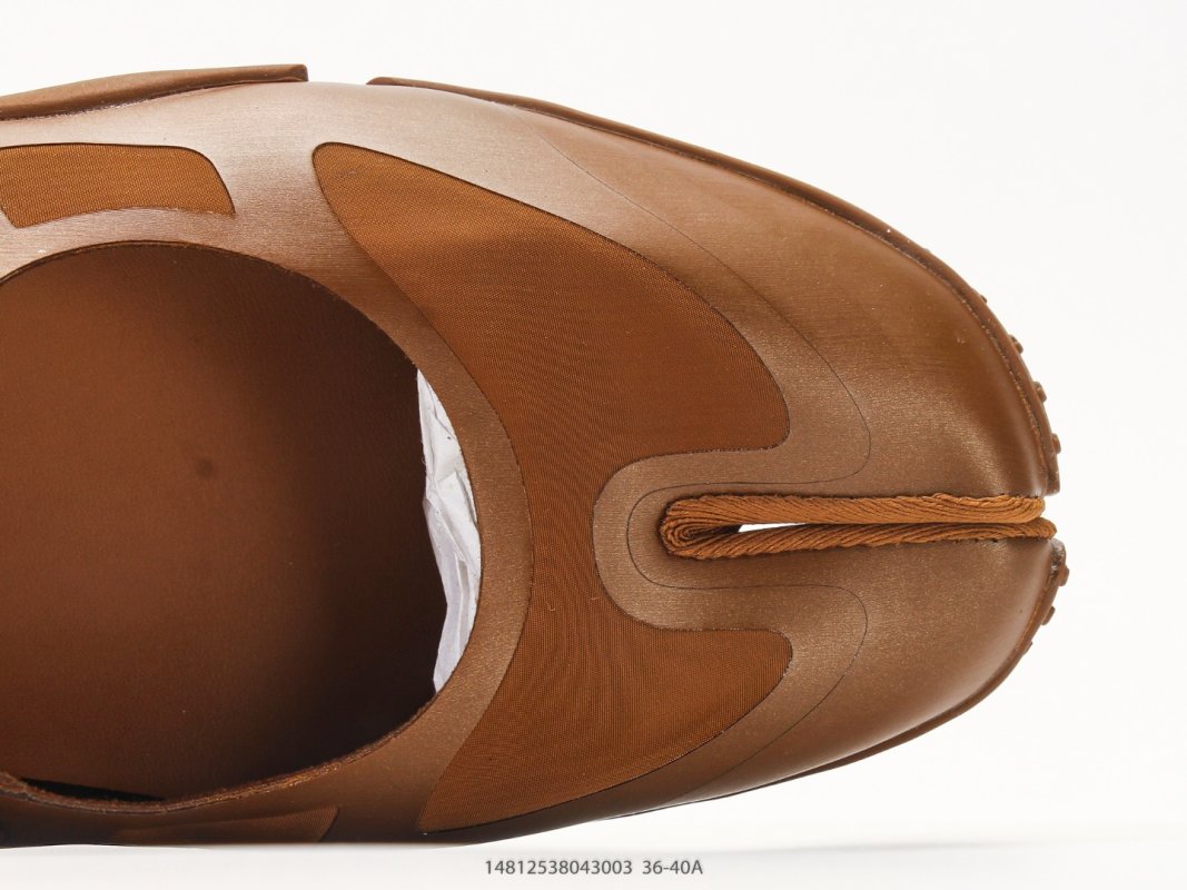 Nike Air Rift Mesh Brown UA Replica Sneaker view