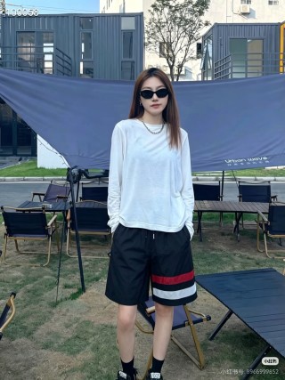 Thom Browne 26SS Red White Blue Stripe Beach Shorts view 2
