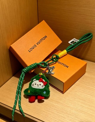 Louis Vuitton Angry Forest Kitty Green Bag Charm Keychain view 6