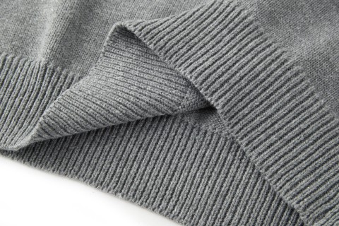 Loewe 23FW Small Embroidered Crew Neck Sweater Gray view 7
