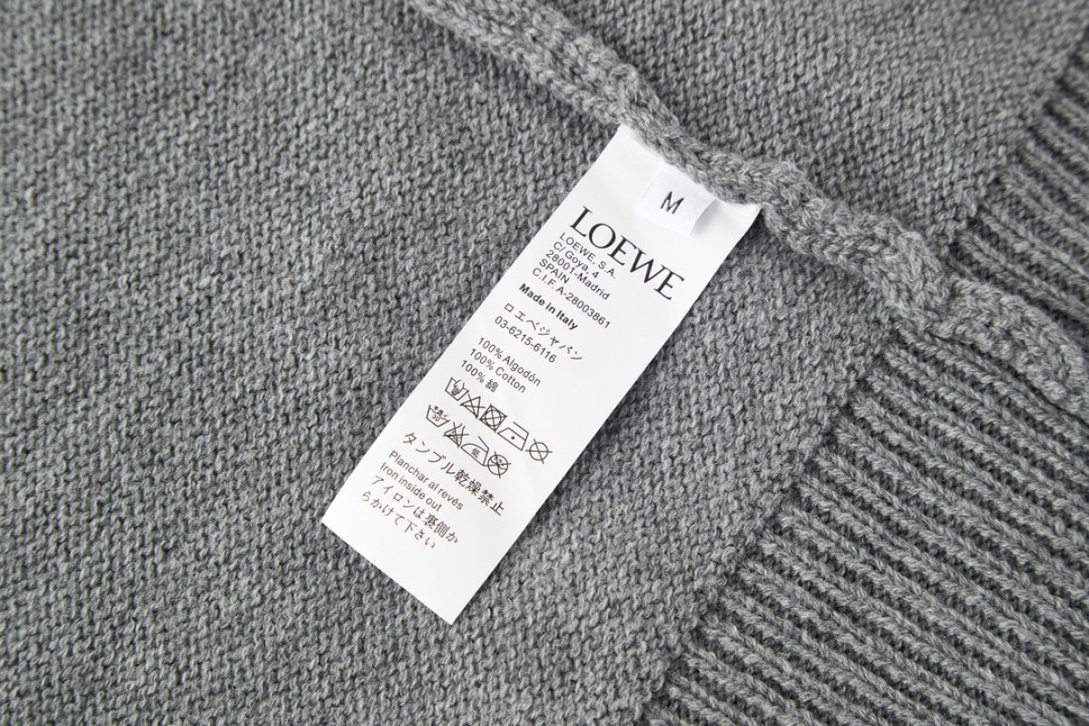 Loewe 23FW Small Embroidered Crew Neck Sweater Gray view
