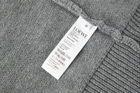 Loewe 23FW Small Embroidered Crew Neck Sweater Gray view 9